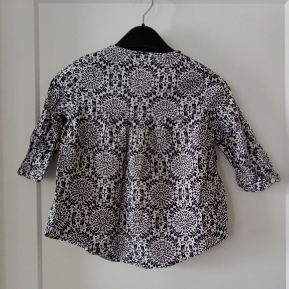 Flowered blouse - Picture 2 of 3